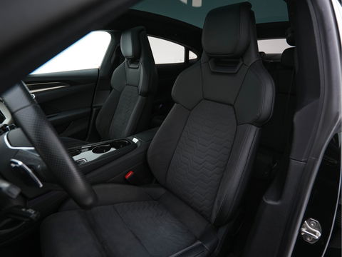 Audi e-tron GT 93 kWh AWD [ 3-Fase ] (INCL-BTW) *PANO | HEAD-UP | MATRIX-LED | LEATHER-MICROFIBRE | BANG/OLUFSEN-AUDIO  | ADAPTIVE-CRUISE | TOP-VIEW | AIR-SUSPENSION | MEMORY-PACK | KEYLESS | DIGI-COCKPIT | NAVI-FULLMAP | 21"ALU