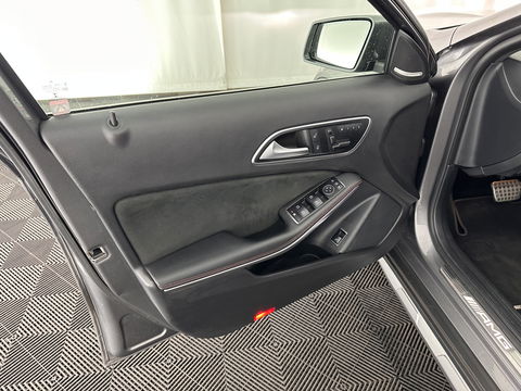 Mercedes-Benz GLA AMG 45 4MATIC *PANO | XENON | LEATHER-ALCANTARA | MEMORY-PACK | HARMAN/KARDON-AUDIO | KEYLESS |  CAMERA | SPORT-SEATS | HEATED-SEATS | NAVI-FULLMAP | SHIFT-PADDLES  | ECC | PDC | CRUISE | 20''ALU*