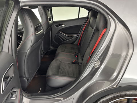 Mercedes-Benz GLA AMG 45 4MATIC *PANO | XENON | LEATHER-ALCANTARA | MEMORY-PACK | HARMAN/KARDON-AUDIO | KEYLESS |  CAMERA | SPORT-SEATS | HEATED-SEATS | NAVI-FULLMAP | SHIFT-PADDLES  | ECC | PDC | CRUISE | 20''ALU*