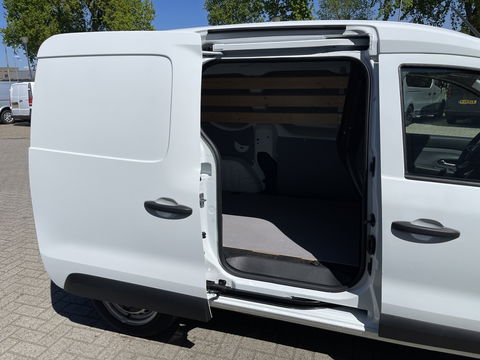 Renault Express 1.5 dCi 75 Comfort / bpm vrij / euro 6 / vaste prijs rijklaar € 12.950 ex btw / lease vanaf € 237 / pdc achter / airco / cruise control / Apple Carplay Android auto