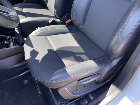 Renault Express 1.5 dCi 75 Comfort / bpm vrij / euro 6 / vaste prijs rijklaar € 12.950 ex btw / lease vanaf € 237 / pdc achter / airco / cruise control / Apple Carplay Android auto