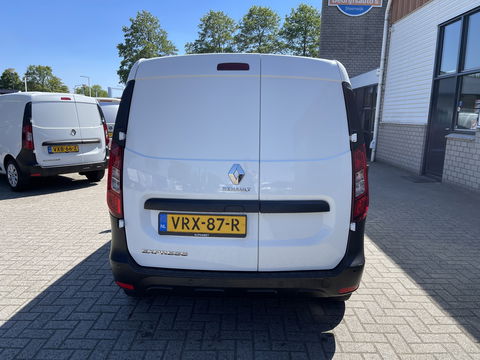Renault Express 1.5 dCi 75 Comfort / bpm vrij / euro 6 / vaste prijs rijklaar € 12.950 ex btw / lease vanaf € 237 / pdc achter / airco / cruise control / Apple Carplay Android auto