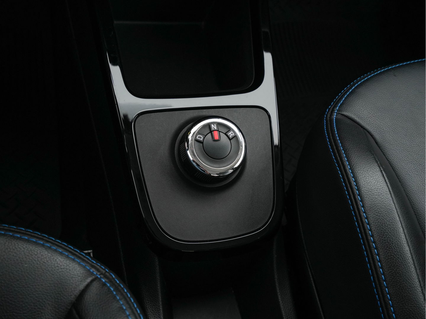 Dacia Spring Business 27 kWh Pack-Techno (INCL-BTW) Aut. *NAVI-FULLMAP | FULL-LEATHER | COMFORT-SEATS | CAMERA | DAB+ | CCS-FASTLOADER | AIRCO | PDC | CRUISE | 14''ALU*