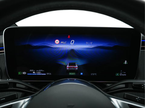 Mercedes-Benz EQE 350+ Luxury Line 91 kWh [ 3-Fase ] (INCL-BTW) Aut. *LUXURY-LEATHER | DISTRONIC | FULL-LED | KEYLESS | CAMERA | BLIND-SPOT | MEMORY-PACK | DIGI-COCKPIT | MBUX-NAVI | AMBIENT-LIGHT | DAB+ | COMFORT-SEATS | 19''ALU*