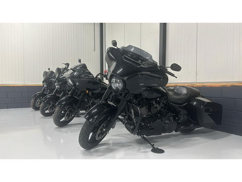 Harley Davidson 103 FLTRX Road Glide Roadglide Nardo Blackout