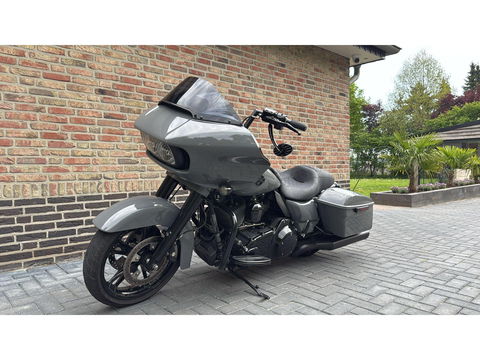 Harley Davidson 103 FLTRX Road Glide Roadglide Nardo Blackout