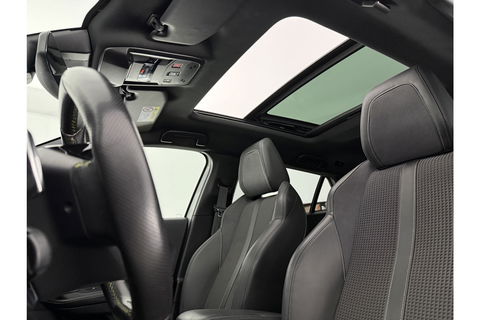 Peugeot 2008 1.2 PureTech GT-Line 360 Camera Pano Sfeerverl. LED Carplay Virtual Clima Cruise Navi 18"LMV PDC