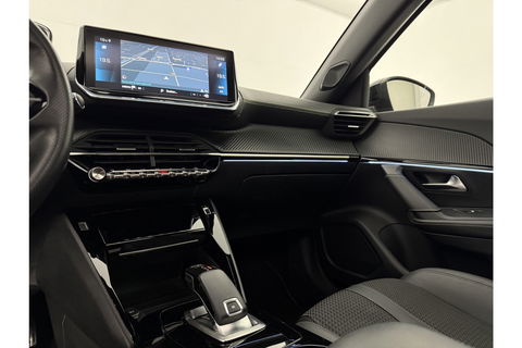 Peugeot 2008 1.2 PureTech GT-Line 360 Camera Pano Sfeerverl. LED Carplay Virtual Clima Cruise Navi 18"LMV PDC