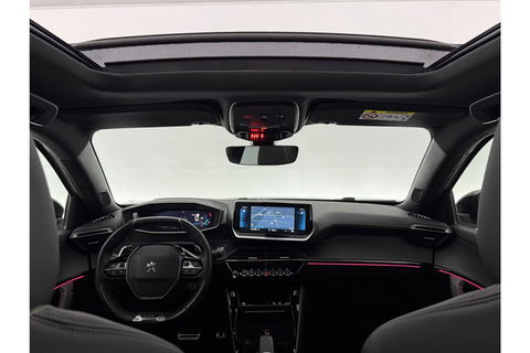 Peugeot 2008 1.2 PureTech GT-Line 360 Camera Pano Sfeerverl. LED Carplay Virtual Clima Cruise Navi 18"LMV PDC