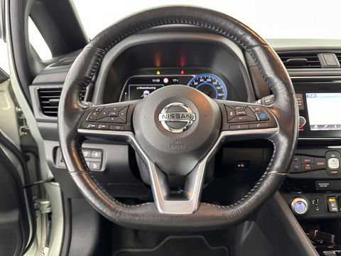 Nissan Leaf 2.ZERO EDITION 40 kWh Aut. *ADAPTIVE-CRUISE | DIGI-COCKPIT | TOP-VIEW | BLINDSPOT | KEYLESS | DAB+ | LANE-ASSIST | HEATED-SEATS | ECC | PDC | COMFORT-SEATS | CARPLAY | 17"ALU*