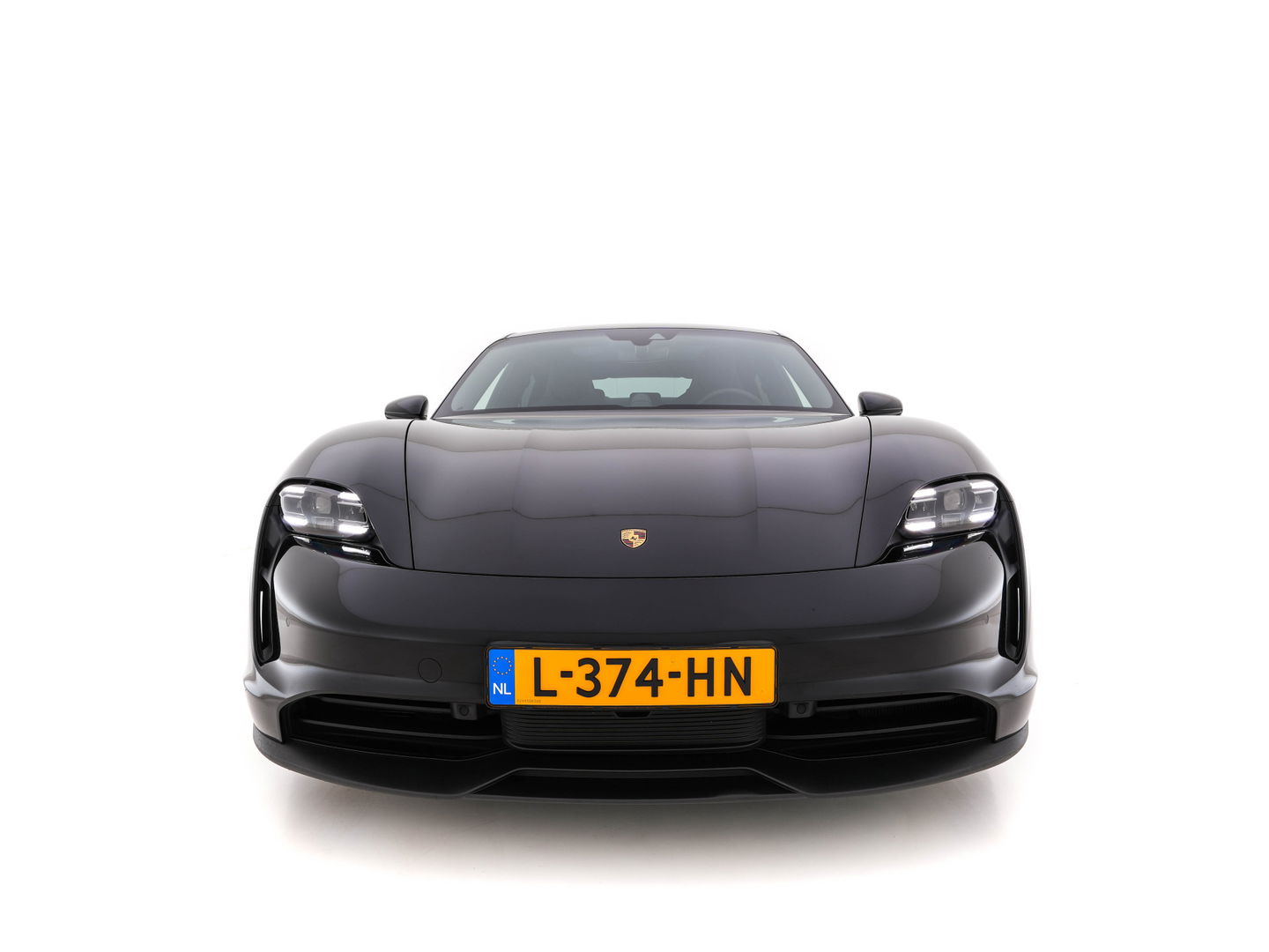 Porsche Taycan Performance 84 kWh [ 3-Fase ] Aut. *PANO | HEAT-PUMP | SPORT-CHRONO-PACK | LEATHER-MICROFIBRE | FULL-LED | MEMORY-PACK | BOSE-SOUND | AIR-SUSPENSION | BLINDSPOT | HEATED-SPORT-SEATS | CAMERA | DAB+ | ECC | PDC | 20''ALU*