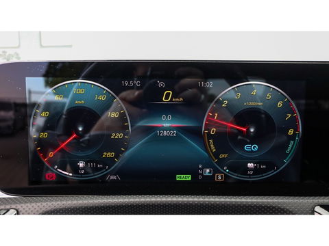 Mercedes-Benz A-Klasse 250 e Bns Sol. AMG | Pano | Multibeam | Cruise