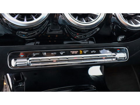 Mercedes-Benz A-Klasse 250 e Bns Sol. AMG | Pano | Multibeam | Cruise