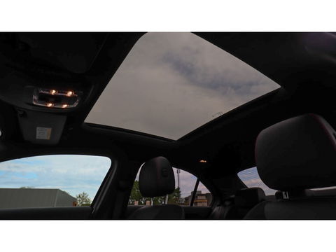 Mercedes-Benz A-Klasse 250 e Bns Sol. AMG | Pano | Multibeam | Cruise