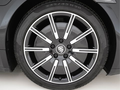 Porsche Taycan Performance 84 kWh [ 3-Fase ] Aut. *PANO | HEAT-PUMP | SPORT-CHRONO-PACK | LEATHER-MICROFIBRE | FULL-LED | MEMORY-PACK | BOSE-SOUND | AIR-SUSPENSION | BLINDSPOT | HEATED-SPORT-SEATS | CAMERA | DAB+ | ECC | PDC | 20''ALU*