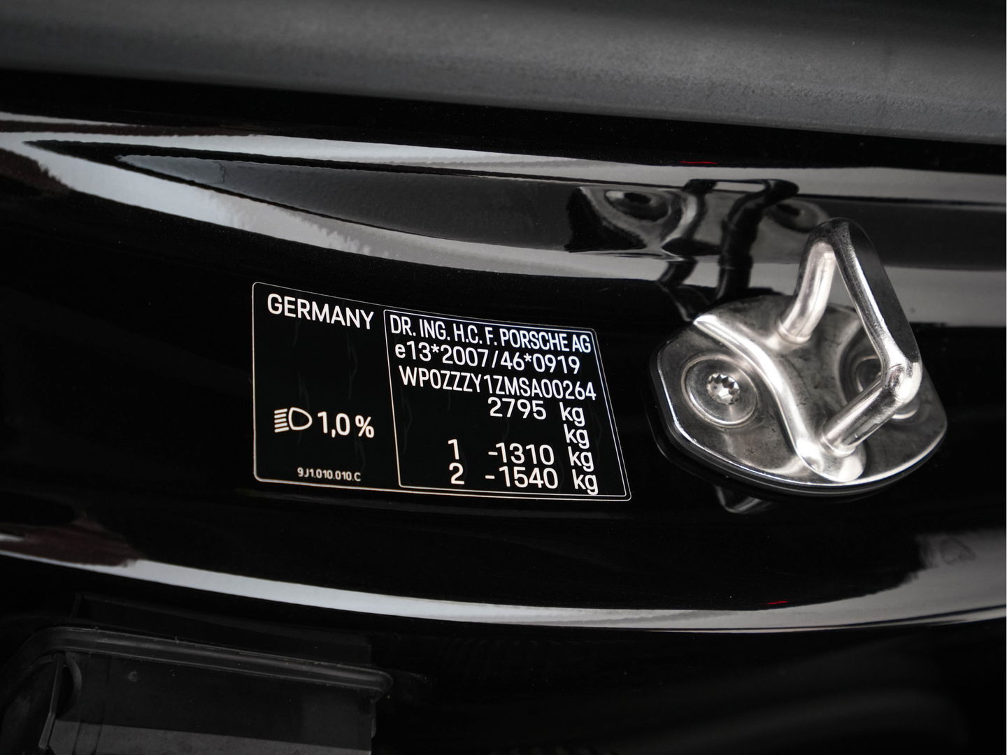 Porsche Taycan Performance 84 kWh [ 3-Fase ] Aut. *PANO | HEAT-PUMP | SPORT-CHRONO-PACK | LEATHER-MICROFIBRE | FULL-LED | MEMORY-PACK | BOSE-SOUND | AIR-SUSPENSION | BLINDSPOT | HEATED-SPORT-SEATS | CAMERA | DAB+ | ECC | PDC | 20''ALU*