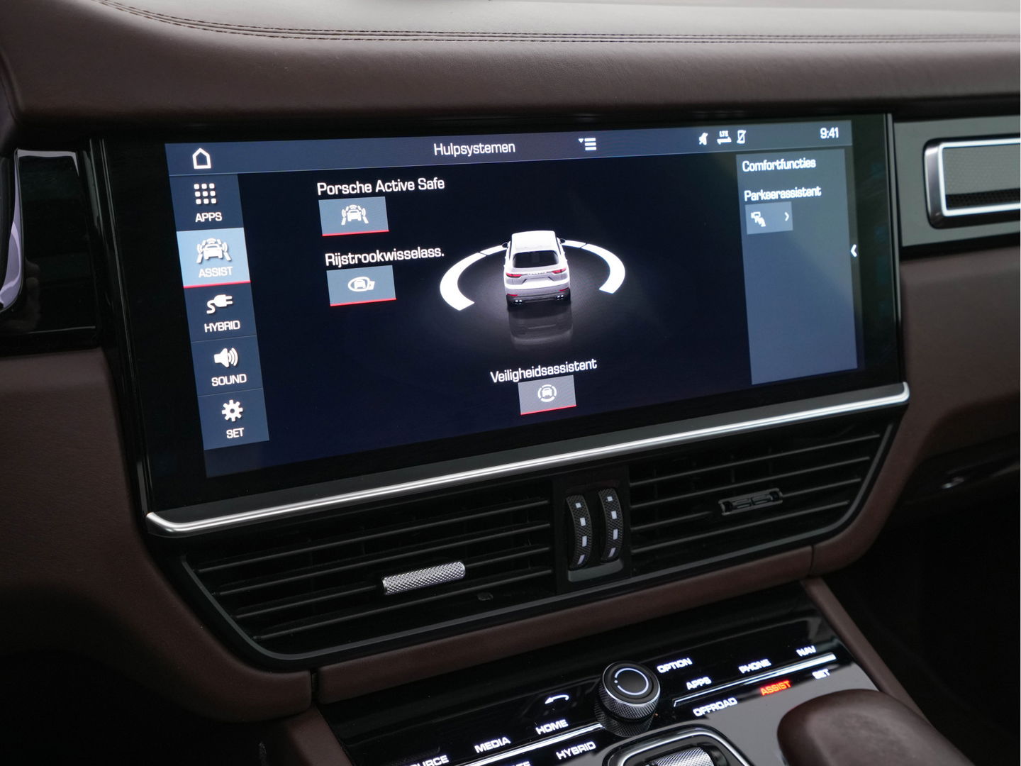 Porsche Cayenne 3.0 E-Hybrid Sport-Chrono-Pack (INCL-BTW) *PANO | CLUB-FULL-LEATHER | SOFT-CLOSE | MEMORY-PACK | SURROUND-VIEW | FULL-LED | NAVI-FULLMAP | AIR-SUSPENSION | DAB | DIGI-COCKPIT | PDC | CRUISE | SPORT-SEATS | 21"ALU*