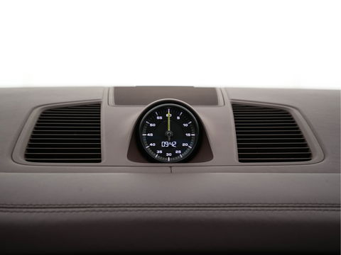 Porsche Cayenne 3.0 E-Hybrid Sport-Chrono-Pack (INCL-BTW) *PANO | CLUB-FULL-LEATHER | SOFT-CLOSE | MEMORY-PACK | SURROUND-VIEW | FULL-LED | NAVI-FULLMAP | AIR-SUSPENSION | DAB | DIGI-COCKPIT | PDC | CRUISE | SPORT-SEATS | 21"ALU*