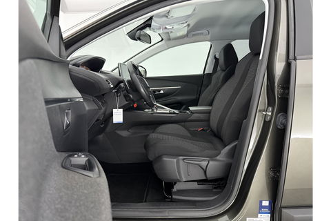 Peugeot 3008 PureTech 360 Camera Carplay LED Clima Cruise Virtual Navi 17"LMV Parkeersensoren
