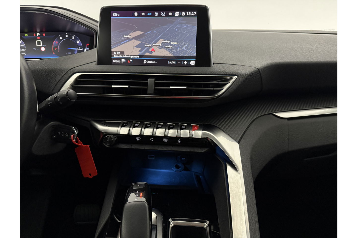 Peugeot 3008 PureTech 360 Camera Carplay LED Clima Cruise Virtual Navi 17"LMV Parkeersensoren