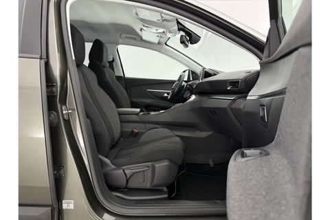 Peugeot 3008 PureTech 360 Camera Carplay LED Clima Cruise Virtual Navi 17"LMV Parkeersensoren