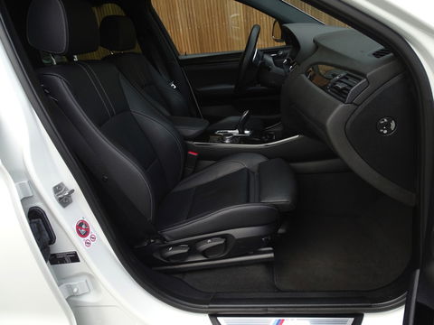 BMW X4 xDrive20i High Exec. M-Sport / LED *NAP*