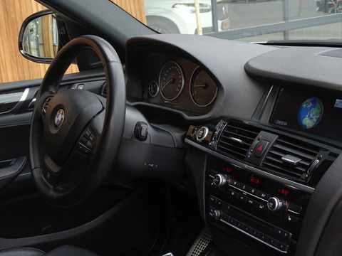 BMW X4 xDrive20i High Exec. M-Sport / LED *NAP*