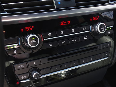BMW X4 xDrive20i High Exec. M-Sport / LED *NAP*
