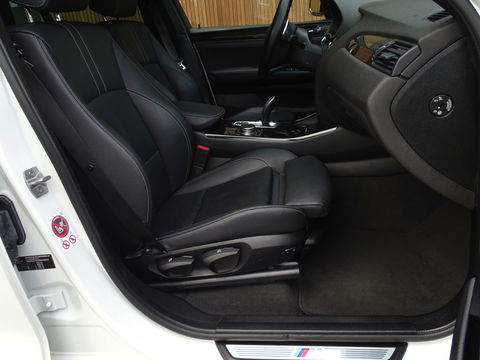 BMW X4 xDrive20i High Exec. M-Sport / LED *NAP*