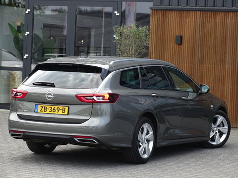 Opel Insignia Sports Tourer 2.0 Turbo 260PK 4x4 / OPC Line / Brembo / BOSE / LED