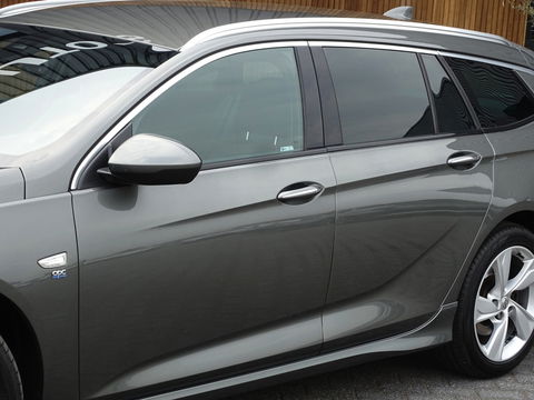 Opel Insignia Sports Tourer 2.0 Turbo 260PK 4x4 / OPC Line / Brembo / BOSE / LED