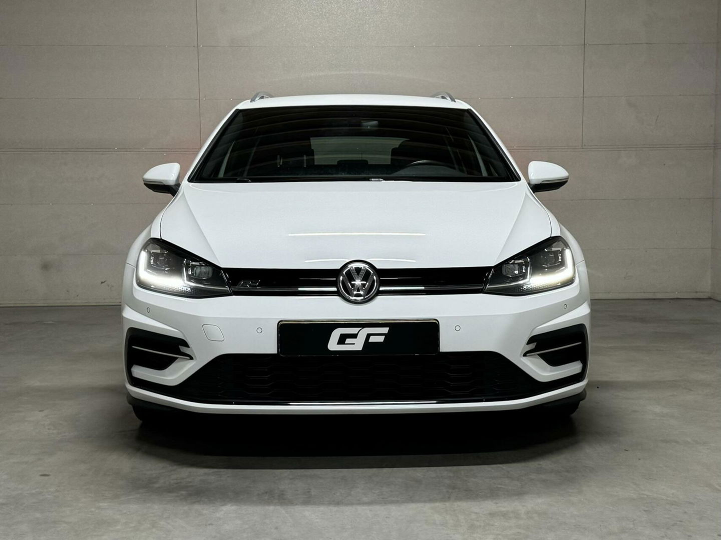 Volkswagen Golf 1.5 TSI 2x R-Line Virtual CarPlay ACC NAP