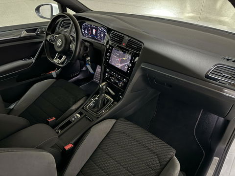 Volkswagen Golf 1.5 TSI 2x R-Line Virtual CarPlay ACC NAP