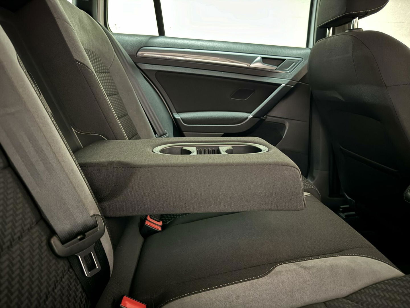 Volkswagen Golf 1.5 TSI 2x R-Line Virtual CarPlay ACC NAP