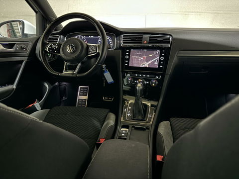 Volkswagen Golf 1.5 TSI 2x R-Line Virtual CarPlay ACC NAP