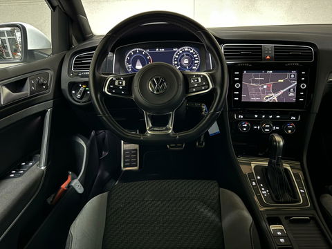 Volkswagen Golf 1.5 TSI 2x R-Line Virtual CarPlay ACC NAP