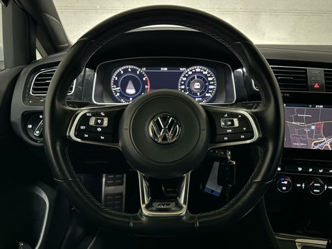 Volkswagen Golf 1.5 TSI 2x R-Line Virtual CarPlay ACC NAP