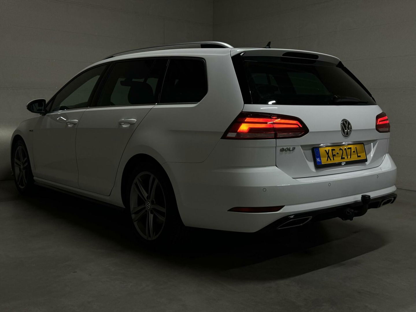 Volkswagen Golf 1.5 TSI 2x R-Line Virtual CarPlay ACC NAP