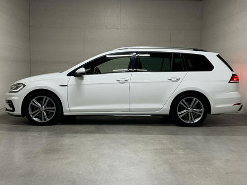 Volkswagen Golf 1.5 TSI 2x R-Line Virtual CarPlay ACC NAP