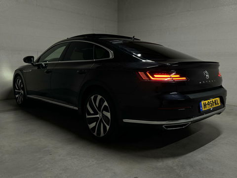 Volkswagen Arteon 1.5 TSI R-Line Pano Virtual CarPlay Trekh.