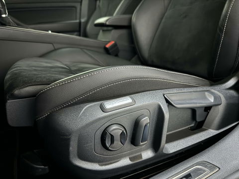 Volkswagen Arteon 1.5 TSI R-Line Pano Virtual CarPlay Trekh.