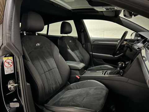 Volkswagen Arteon 1.5 TSI R-Line Pano Virtual CarPlay Trekh.