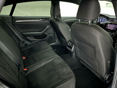 Volkswagen Arteon 1.5 TSI R-Line Pano Virtual CarPlay Trekh.