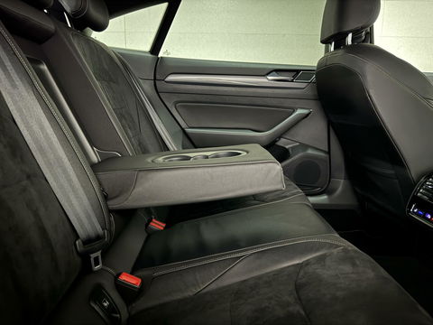 Volkswagen Arteon 1.5 TSI R-Line Pano Virtual CarPlay Trekh.