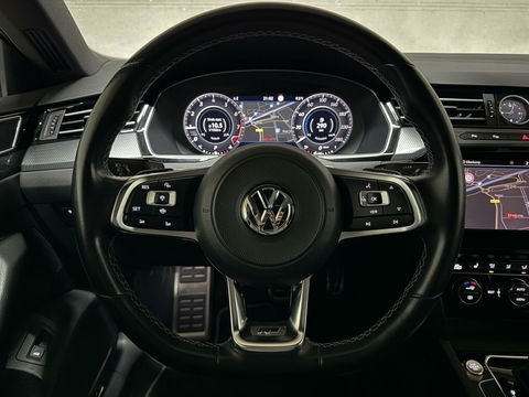 Volkswagen Arteon 1.5 TSI R-Line Pano Virtual CarPlay Trekh.