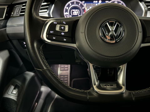 Volkswagen Arteon 1.5 TSI R-Line Pano Virtual CarPlay Trekh.