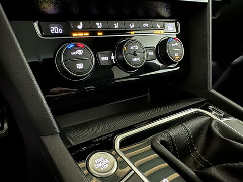 Volkswagen Arteon 1.5 TSI R-Line Pano Virtual CarPlay Trekh.