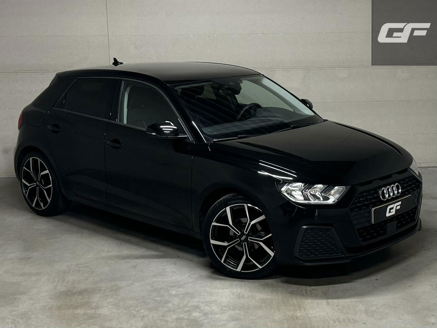 Audi A1 Sportback 30 TFSI Black Edition 18” S-Line Carplay