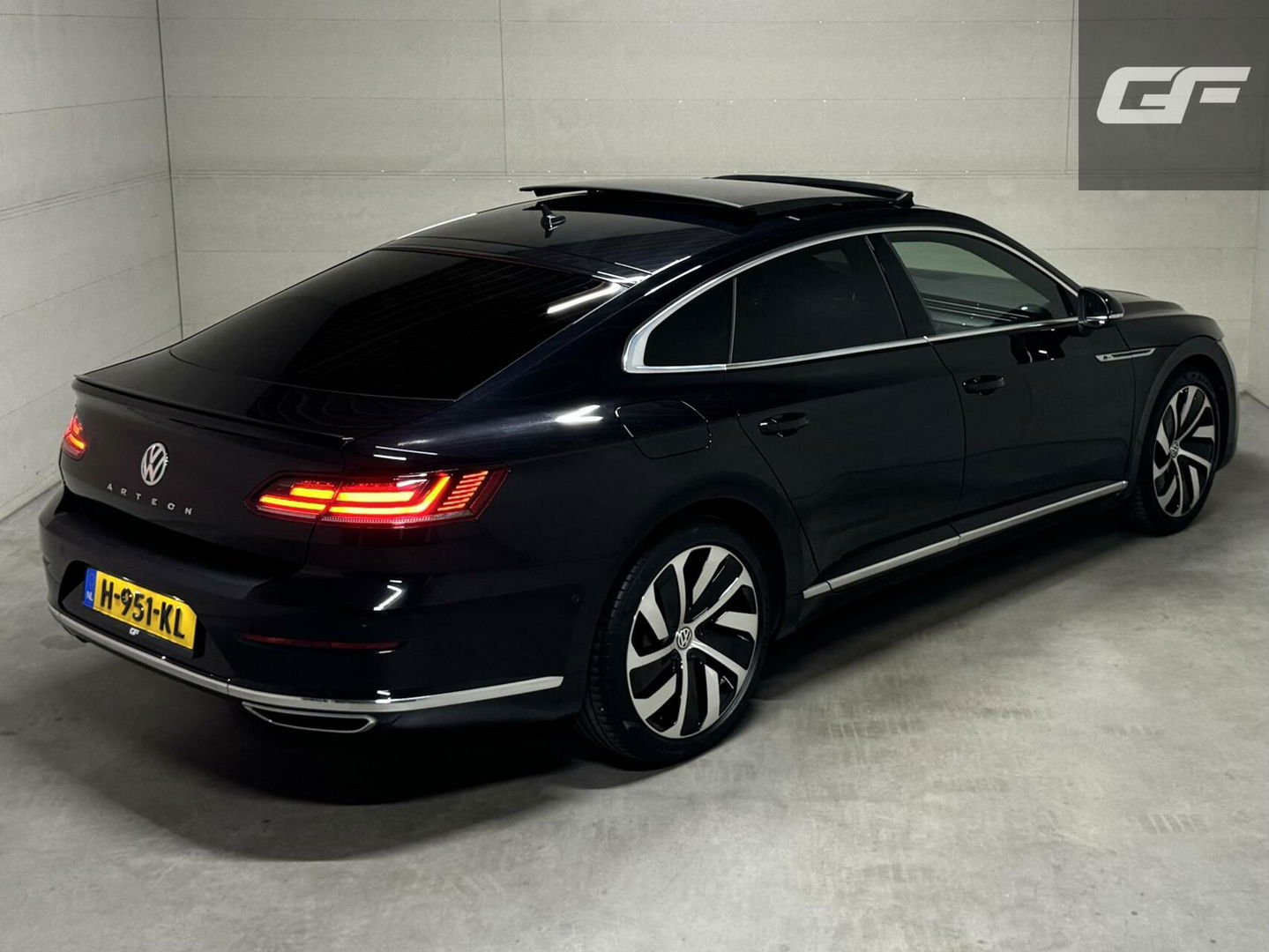 Volkswagen Arteon 1.5 TSI R-Line Pano Virtual CarPlay Trekh.