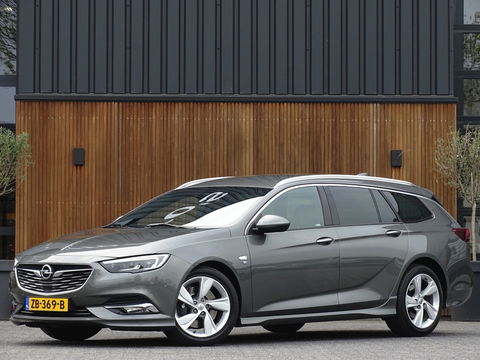 Opel Insignia Sports Tourer 2.0 Turbo 260PK 4x4 / OPC Line / Brembo / BOSE / LED